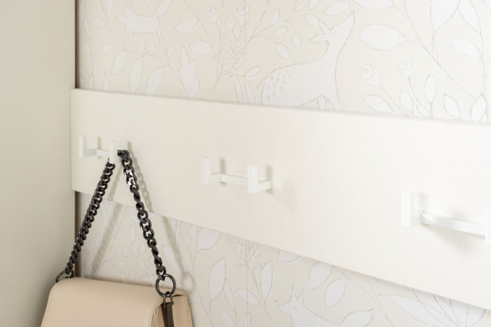 Октава Прихожая 30, цвет белый шагрень/дуб крафт золотой/фасады МДФ белый шагрень, ШхГхВ 193,7х35,4х197,6 см., универсальная сборка