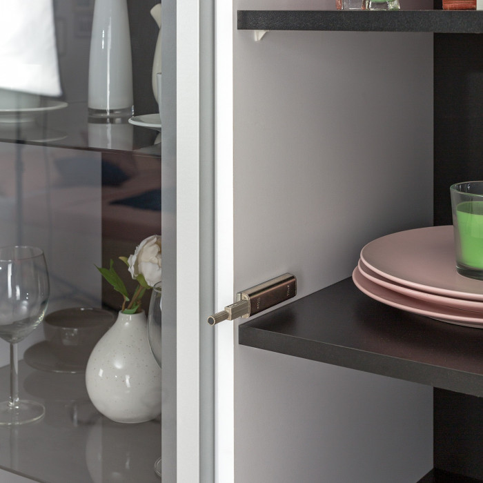 Сидней 13.201 Шкаф-витрина 2 штуки, корпус: белый/чёрный/фасады: МДФ белый глянец/прозр. стекло с серой тонир.