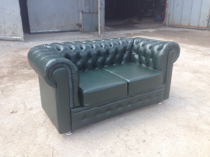 Диван Честер 2- х местный,  зеленый