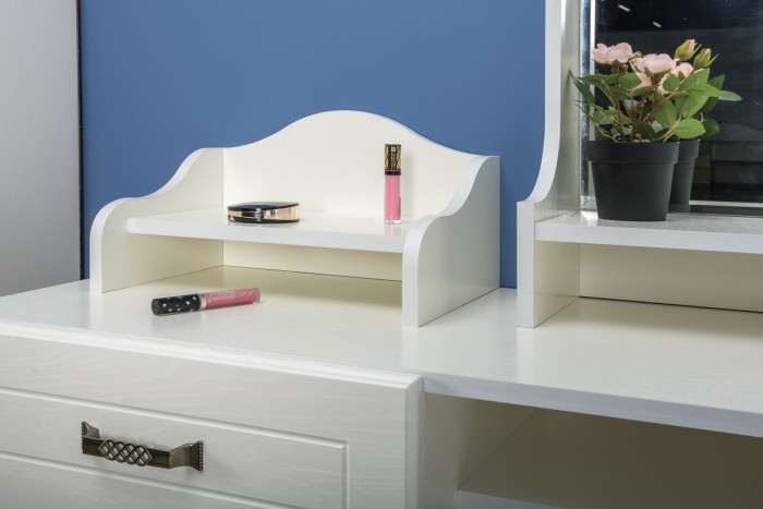 Ливерпуль Стол туалетный 12.46 + Полка 10.118 + Полка 10.117 + Пуф 14.02, ясень ваниль/белый